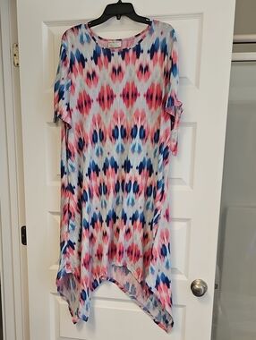 Bobbie Brooks Pink Blue White Ikat Print Tunic Dress